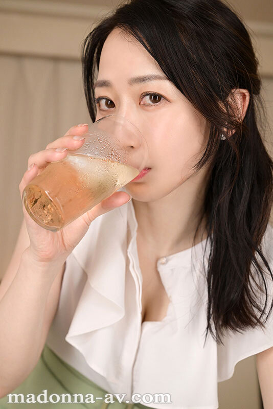 JUVR-289 thumb image 1